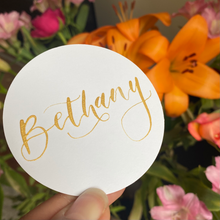 Load image into Gallery viewer, White Circle Place Cards
